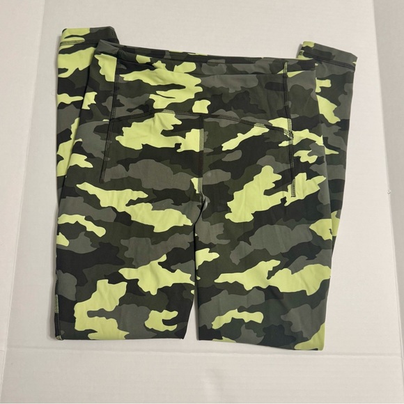 Lululemon Athletica Camouflage Performance Leggings Green Black - Picture 4 of 7